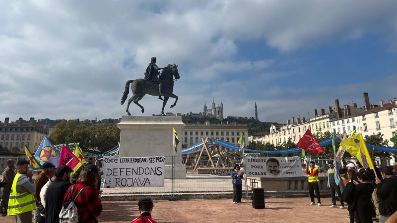 Lyon'da êxmeqsûd ve Erefiye'yle dayanma eylemi