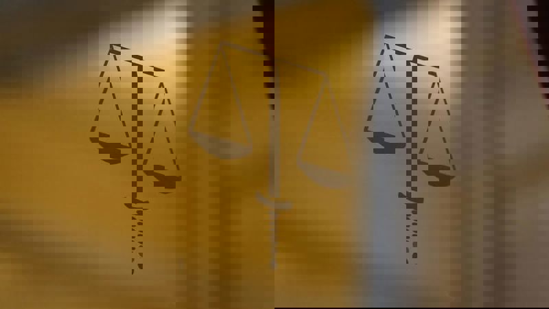 Senegal'de bir e�cinsel erke�e 6 y�l hapis cezas� verildi