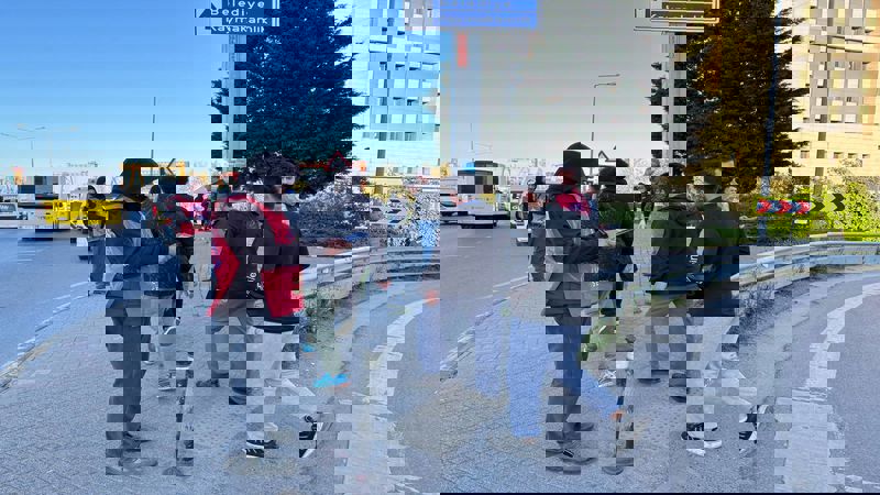 L�MTER-�� Sendikas� i�çileri Taksim'e ça��r�yor