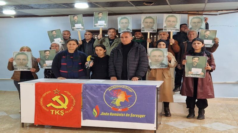 TK�: �ki özgür bas�n emekçisini derhal serbest b�rak�n