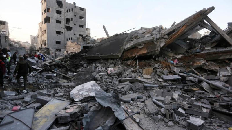 İsrail, insani yardım bekleyen Filistinlilere saldırdı: En az 104 Filistinli katledildi