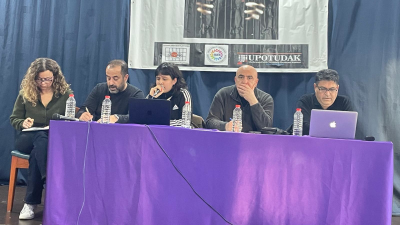 Londra'da 'hapishaneler ve insan hakk� ihlalleri' paneli