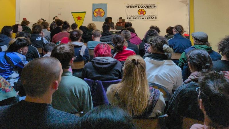 Young Struggle'dan kitlesel bahar kamplar�